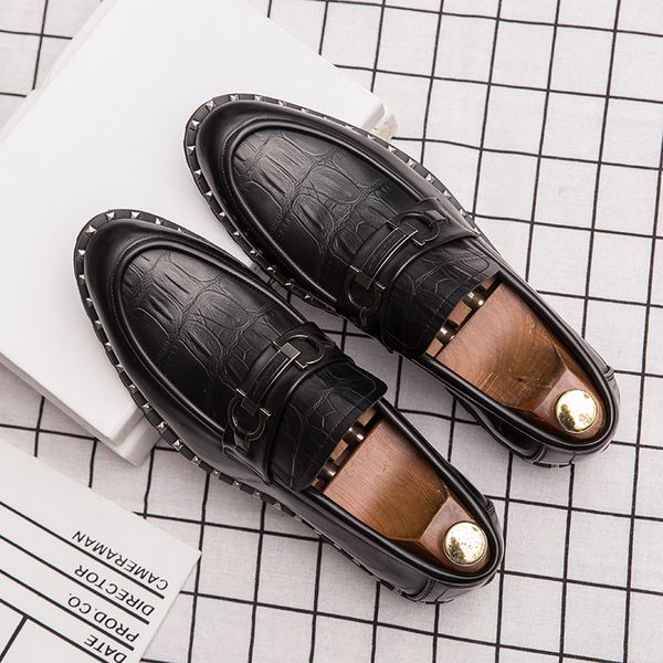 2019new spring and autumn men shoes leather male comfortable oxford shoes luxury brogues mens rivet classic moccasin, Black
2019new spring and autumn men shoes leather male comfortable oxford shoes luxury brogues mens rivet classic moccasin, Black