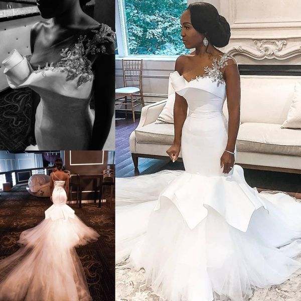 fashion beaded mermaid wedding dresses one shoulder tiered bridal gowns plus size chapel train satin robes de mariée, White