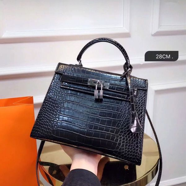 designer handbags women luxury leather totes calfskin leather most cost effective prices on the market 25cm 28cm wide 2019
designer handbags women luxury leather totes calfskin leather most cost effective prices on the market 25cm 28cm wide 2019