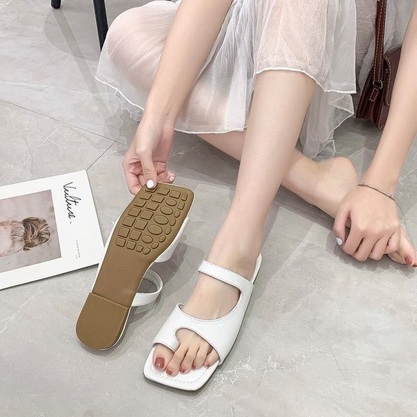 aardimi women rome flip flops ladies flat with solid shoes woman outside summer slippers female breathable slides 2020, Black
aardimi women rome flip flops ladies flat with solid shoes woman outside summer slippers female breathable slides 2020, Black