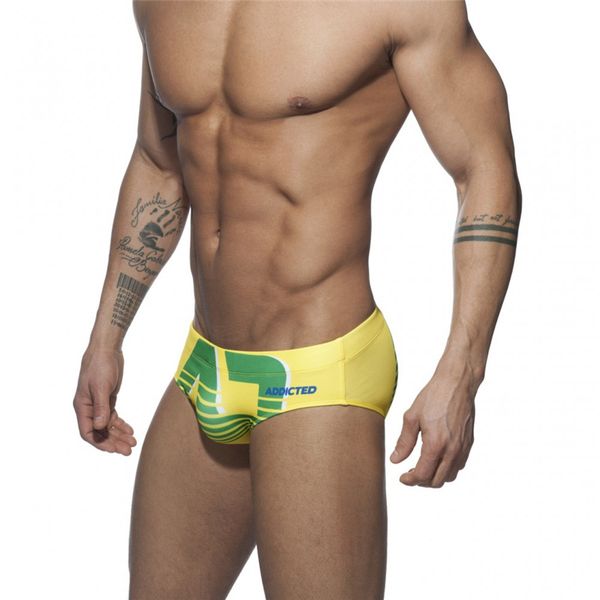 men designer briefs summer fashion luxury letter printed swimwears mens brand quick-drying suimsuits men casual swim trunks wholesale
men designer briefs summer fashion luxury letter printed swimwears mens brand quick-drying suimsuits men casual swim trunks wholesale