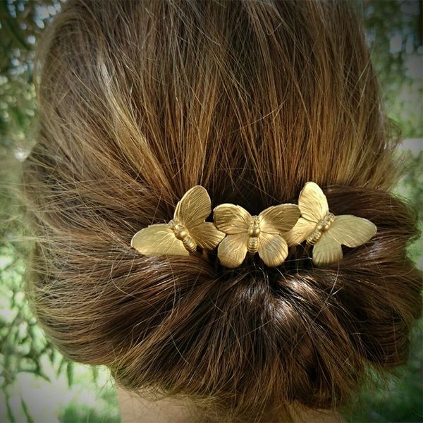 2019 fashion jewelry vintage hair clip silver gold three butterfl combs hairpins women girls party accessories alloy clip hair, White;golden
2019 fashion jewelry vintage hair clip silver gold three butterfl combs hairpins women girls party accessories alloy clip hair, White;golden