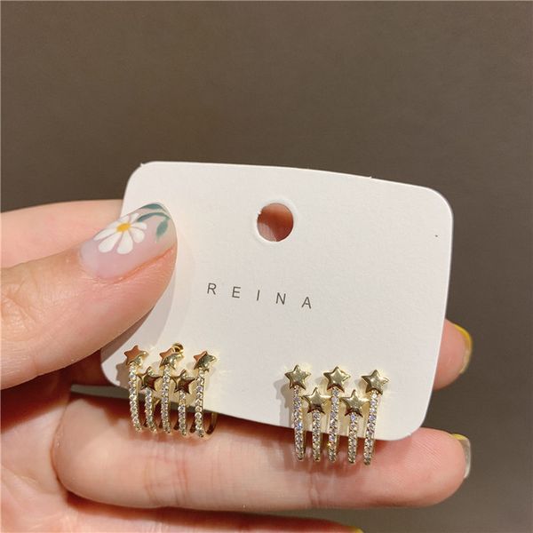 simple girl earrings prevent allergy simple rhinestones star small stud earrings for women fashion jewelry accessories, Golden;silver
simple girl earrings prevent allergy simple rhinestones star small stud earrings for women fashion jewelry accessories, Golden;silver