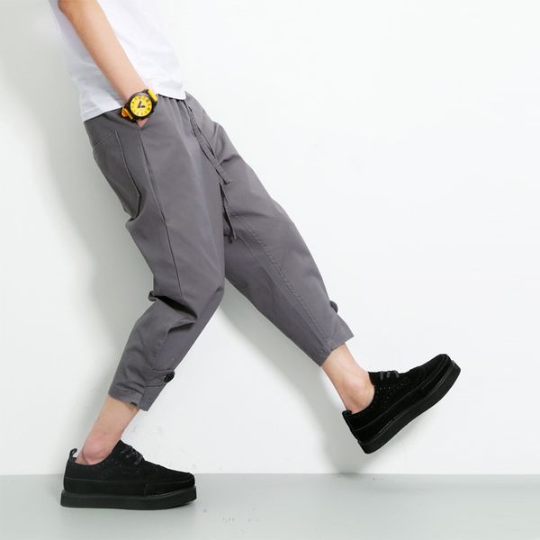 2018 new fashion harem pants hip hop high street skateboard loose nine pants elastic waist pockets men and women, Black
2018 new fashion harem pants hip hop high street skateboard loose nine pants elastic waist pockets men and women, Black