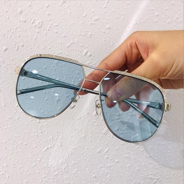 new fashion women sunglasses 2020 men sunglasses simple and generous men sun glasses outdoor uv400 protection eyewear with case, White;black
new fashion women sunglasses 2020 men sunglasses simple and generous men sun glasses outdoor uv400 protection eyewear with case, White;black