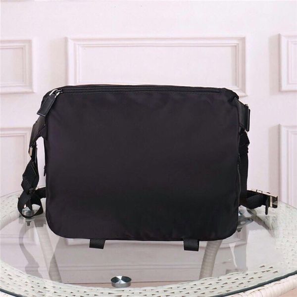 waterproof waterproof shoulder bags for men cowhide leather shoulder bag tote handbags for man presbyopic purse messenger bag wholesale
waterproof waterproof shoulder bags for men cowhide leather shoulder bag tote handbags for man presbyopic purse messenger bag wholesale