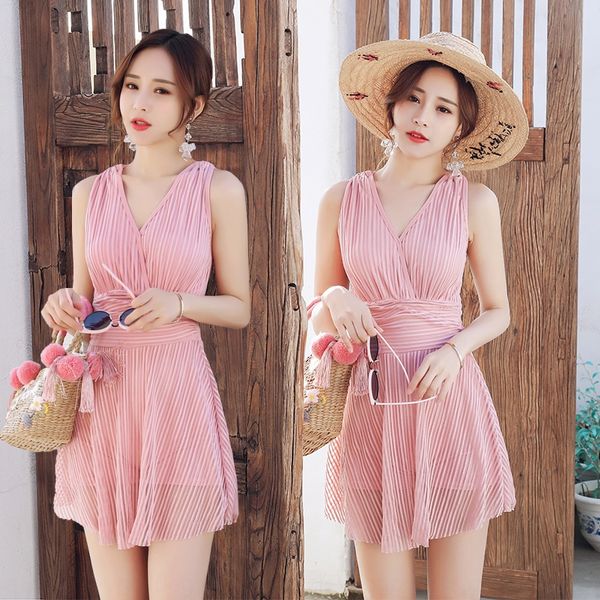 2020 one-piece swimsuit female conservative skinny umbrella spring flat-angle solid color swimsuit, White;black
2020 one-piece swimsuit female conservative skinny umbrella spring flat-angle solid color swimsuit, White;black