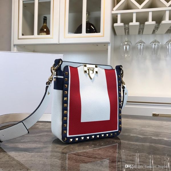 new fashion designer women handbag strap crossbody rivet bag genuine leather shoulder handbag lock bags bookbag mini coin purse bag 19cm
new fashion designer women handbag strap crossbody rivet bag genuine leather shoulder handbag lock bags bookbag mini coin purse bag 19cm