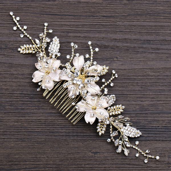jonnafe delicate gold silver floral wedding hair comb jewelry rhinestone bridal headpiece hair crown women accessories, Golden;white
jonnafe delicate gold silver floral wedding hair comb jewelry rhinestone bridal headpiece hair crown women accessories, Golden;white