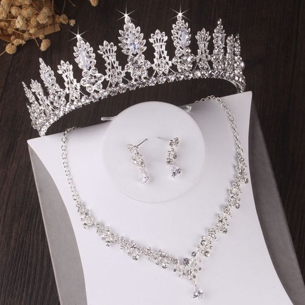 baroque luxury floral crystal bridal jewelry sets rhinestone tiara crown necklace earrings set wedding african beads jewelry set, Silver
baroque luxury floral crystal bridal jewelry sets rhinestone tiara crown necklace earrings set wedding african beads jewelry set, Silver