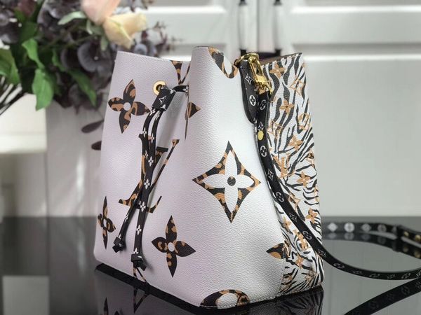 designer luxury handbags neonoe purses sac banane designer messenger bag chain bag shoulder bag crossbody tote handbag
designer luxury handbags neonoe purses sac banane designer messenger bag chain bag shoulder bag crossbody tote handbag