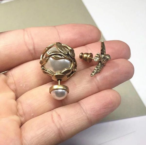 luxury earrings women 925 silver pin retro gold bird homing pearl earrings european designer c and d jewelry, Golden;silver
luxury earrings women 925 silver pin retro gold bird homing pearl earrings european designer c and d jewelry, Golden;silver