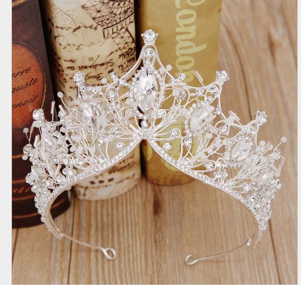 luxurious baroque crown euro-american hair crown marriage garment accessories, Slivery;golden
luxurious baroque crown euro-american hair crown marriage garment accessories, Slivery;golden