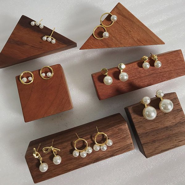 s925 серебряная игла золотой цвет узел маленькая петля нерегулярные геометрические имитация жемчуга серьги для женщин симпатичные мода серьг, Golden;silver
s925 серебряная игла золотой цвет узел маленькая петля нерегулярные геометрические имитация жемчуга серьги для женщин симпатичные мода серьг, Golden;silver