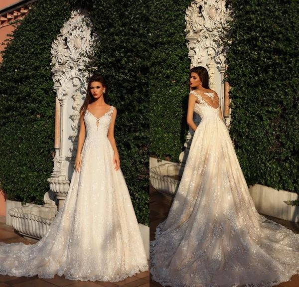 2019 new arrival designer wedding dresses sheer neck sleeveless beading back full lace court train bridal gowns custom made, White
2019 new arrival designer wedding dresses sheer neck sleeveless beading back full lace court train bridal gowns custom made, White