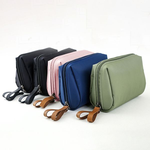 2020 fashion portable solid color makeup bags toiletries organizer multifunction zipper for women waterproof travel cosmetic bag
2020 fashion portable solid color makeup bags toiletries organizer multifunction zipper for women waterproof travel cosmetic bag