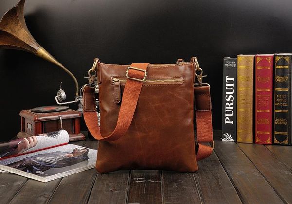 designer of fashionable men's handbag designer of famous brand leather shoulder bag designer bag postman 2020 new model
designer of fashionable men's handbag designer of famous brand leather shoulder bag designer bag postman 2020 new model
