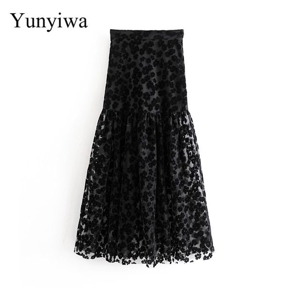 2020 women high street floral embroidery mesh vestidos black long skirt faldas mujer ladies side zipper chic skirts
2020 women high street floral embroidery mesh vestidos black long skirt faldas mujer ladies side zipper chic skirts