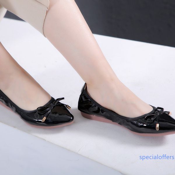 0808 cqc116 popular womens fashion comfortable shoes style ladies flat shoes soft soles shoes with box, Black
0808 cqc116 popular womens fashion comfortable shoes style ladies flat shoes soft soles shoes with box, Black