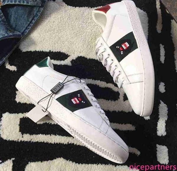 original box man woman casual shoes outdoors new designer 674fashion embroidery rabbit fish snake bear sneaker size 35-44
original box man woman casual shoes outdoors new designer 674fashion embroidery rabbit fish snake bear sneaker size 35-44