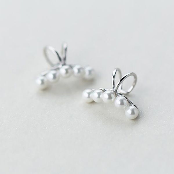 1 pcs silver shell pearls ear cuff clip on earrings for women fashion girl without piercing earings jewelry
1 pcs silver shell pearls ear cuff clip on earrings for women fashion girl without piercing earings jewelry