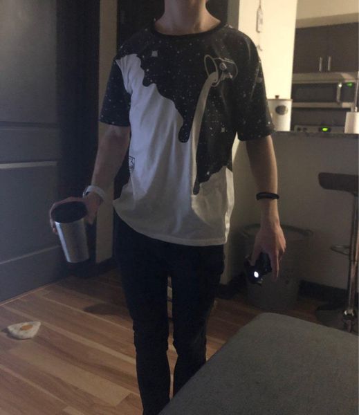 2019 men fashion summer milk poured pattern inverted milk 3d t shirt printed short sleeve round neck slim casual t-shirt hot, White;black
2019 men fashion summer milk poured pattern inverted milk 3d t shirt printed short sleeve round neck slim casual t-shirt hot, White;black