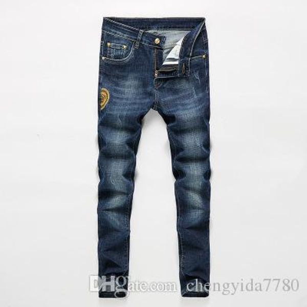 2020 мужские летние повседневные брюки jeansjeans hip hop knight star slim skinny blue amiri дизайнерские джинсы мужские джинсы
2020 мужские летние повседневные брюки jeansjeans hip hop knight star slim skinny blue amiri дизайнерские джинсы мужские джинсы