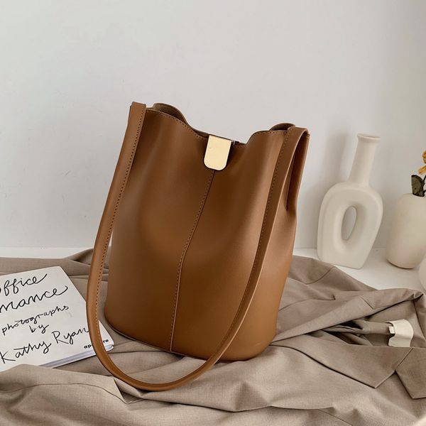 casual solid color bucket bag women pu leather shoulder messenger bags large capacity female crossbody bags for women 2019 new
casual solid color bucket bag women pu leather shoulder messenger bags large capacity female crossbody bags for women 2019 new