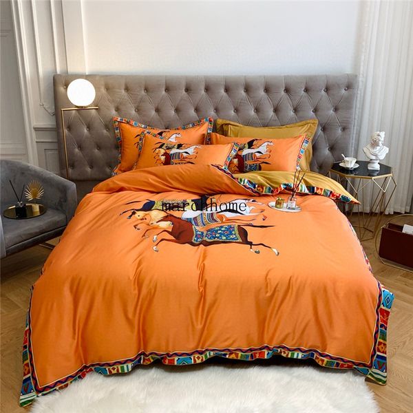 2020 spring summer new trend digital printed long cotton quilt cover trendy horse style series orange quilt cover simple and stylis
2020 spring summer new trend digital printed long cotton quilt cover trendy horse style series orange quilt cover simple and stylis