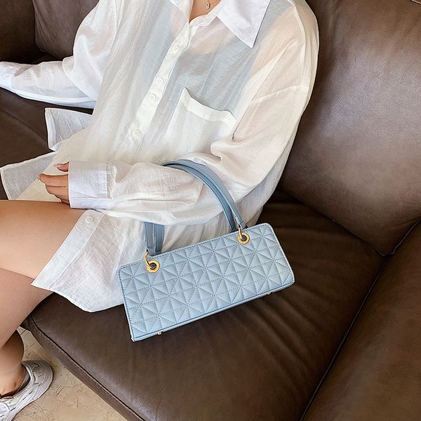 2020 new shoulder bag women's casual simple korean version of the fashion unique retro ladies underarm bag
2020 new shoulder bag women's casual simple korean version of the fashion unique retro ladies underarm bag