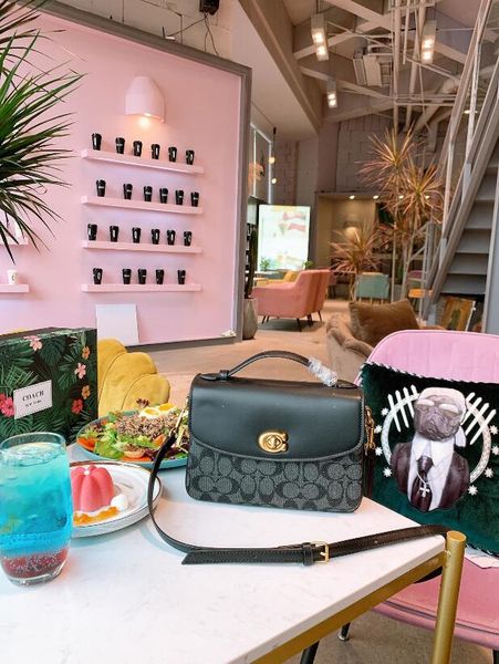 new designer handbag luxury handbags wallet famous women tassel crossbody bag fashion vintage leather shoulder bags-012
new designer handbag luxury handbags wallet famous women tassel crossbody bag fashion vintage leather shoulder bags-012