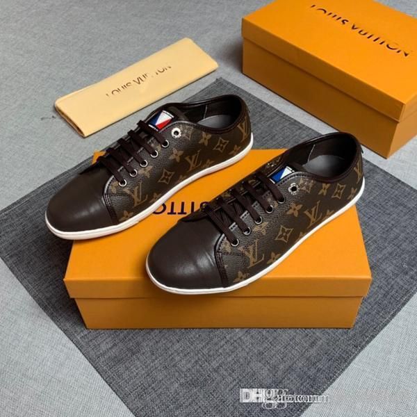 designer red bottom loafers black men's shoes men casual flat shoes fashion men's breathable loafers driving shoes size 38-45
designer red bottom loafers black men's shoes men casual flat shoes fashion men's breathable loafers driving shoes size 38-45