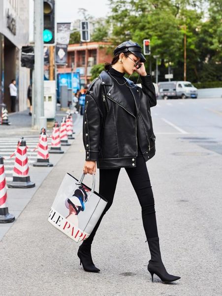 dbycool 2019 new leather jacket women loose motorcycle pu leather buttons oversize jacket biker coat female 6465, Black
dbycool 2019 new leather jacket women loose motorcycle pu leather buttons oversize jacket biker coat female 6465, Black
