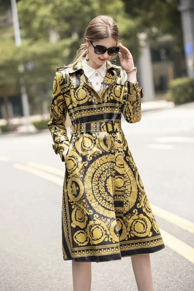 autumn 2020 european and american high-quality palace print lace-up snakeskin pattern trench coat, Tan;black
autumn 2020 european and american high-quality palace print lace-up snakeskin pattern trench coat, Tan;black