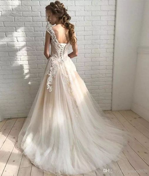 vintage lace satin quinceanera dresses for girls ball plus size wedding gowns lace appliques beaded pind sleeves high quality, White
vintage lace satin quinceanera dresses for girls ball plus size wedding gowns lace appliques beaded pind sleeves high quality, White