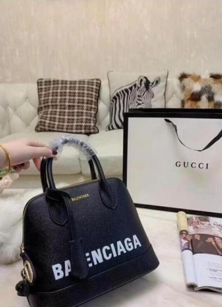 shopping 2020 new brand women shoulder bags messenger leather handbags brand casual tote woman balenciaga bag handbags #ab037
shopping 2020 new brand women shoulder bags messenger leather handbags brand casual tote woman balenciaga bag handbags #ab037