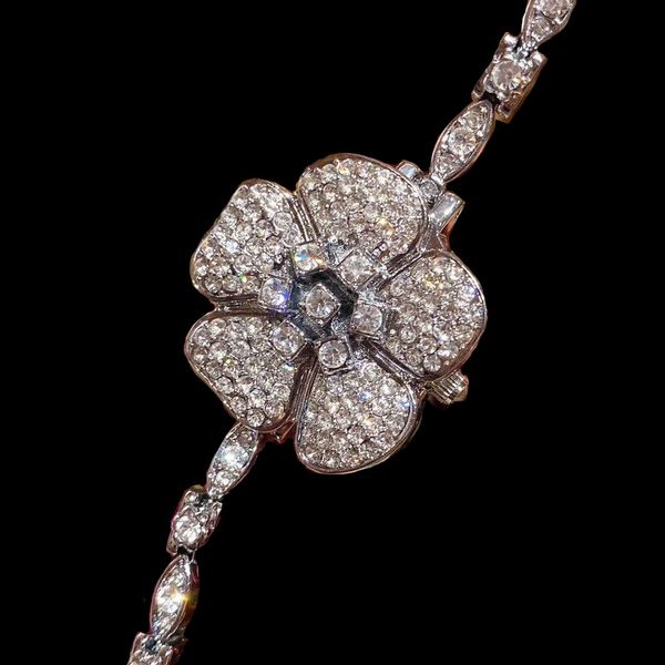designer womens watches luxury watch diamond rose flip wristwatch quartz movement montre de luxe lady iced out watch fashion sparkling, Slivery;brown
designer womens watches luxury watch diamond rose flip wristwatch quartz movement montre de luxe lady iced out watch fashion sparkling, Slivery;brown