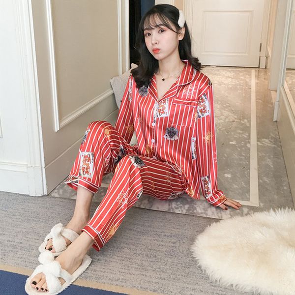 stripe 2 pcs suit women pajamas sets 2019 new spring faux slik satin nightwear home wear casual long sleeve sleepwear, Blue;gray
stripe 2 pcs suit women pajamas sets 2019 new spring faux slik satin nightwear home wear casual long sleeve sleepwear, Blue;gray