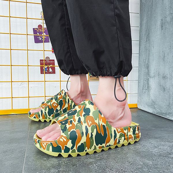 2020 summer camouflage slippers men shoes flip flops slipers male hip hop street beach slipers casual flip-flops size 40-45, Black
2020 summer camouflage slippers men shoes flip flops slipers male hip hop street beach slipers casual flip-flops size 40-45, Black