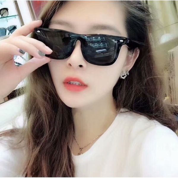 brand designer fashion men sunglasses uv protection outdoor sport vintage women sunglasses for summer with box and cases
brand designer fashion men sunglasses uv protection outdoor sport vintage women sunglasses for summer with box and cases