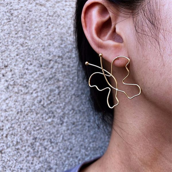 korean metal butterfly stud earring for woman girls gold beautiful trendy big earrings fashion accessories brincos new gifts, Golden;silver
korean metal butterfly stud earring for woman girls gold beautiful trendy big earrings fashion accessories brincos new gifts, Golden;silver