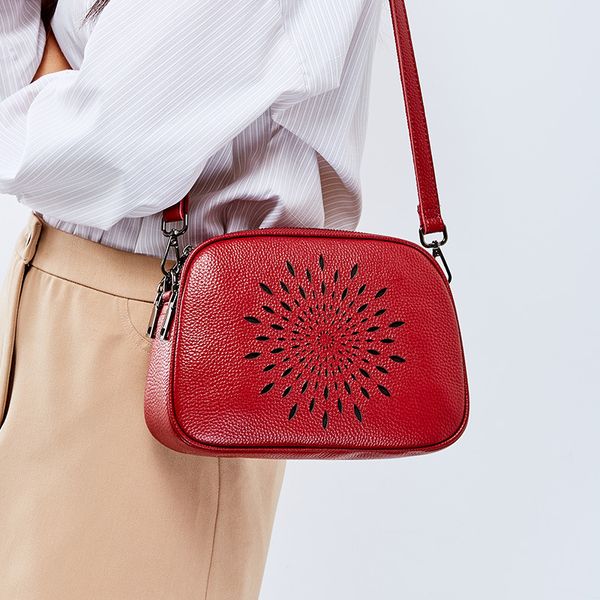 неподдельной кожи женские сумки 2020 женские сумки на ремне fenmale сумка урожай crossbody сумки для леди
неподдельной кожи женские сумки 2020 женские сумки на ремне fenmale сумка урожай crossbody сумки для леди