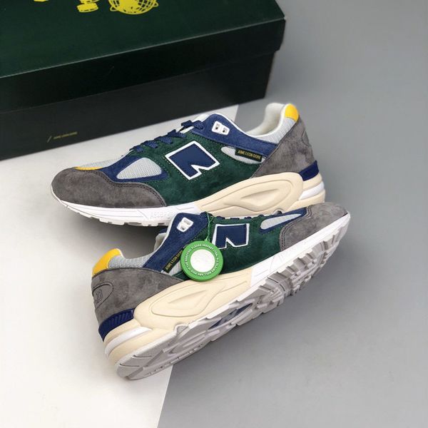 2020 новый aime leon dore 990v2 в сша 3m reflective мужчины женщина 990 v2 спортивная обувь размер 37-45, Black
2020 новый aime leon dore 990v2 в сша 3m reflective мужчины женщина 990 v2 спортивная обувь размер 37-45, Black