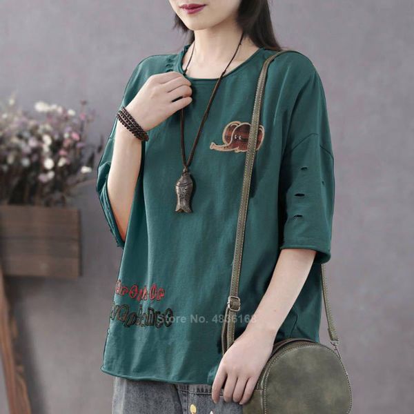 loose style asian chinese traditional women vintage t-shirt half sleeve comfy hollow ethnic embroidery retro tang suit, Red 
loose style asian chinese traditional women vintage t-shirt half sleeve comfy hollow ethnic embroidery retro tang suit, Red