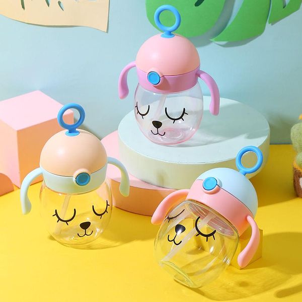 300 мл детские бутылочки детские поильники и чашки силикона bpa бесплатно е дети учатся кормление питьевой ручка дети бутылки с водой
300 мл детские бутылочки детские поильники и чашки силикона bpa бесплатно е дети учатся кормление питьевой ручка дети бутылки с водой