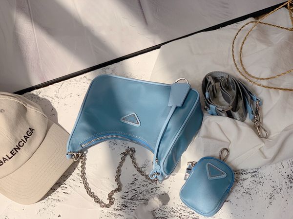 Дизайнерский роскошный кошелек женщины нейлон бродяга сумка Сумка через плечо сумка Сумка бесплатная доставка 
Дизайнерский роскошный кошелек женщины нейлон бродяга сумка Сумка через плечо сумка Сумка бесплатная доставка