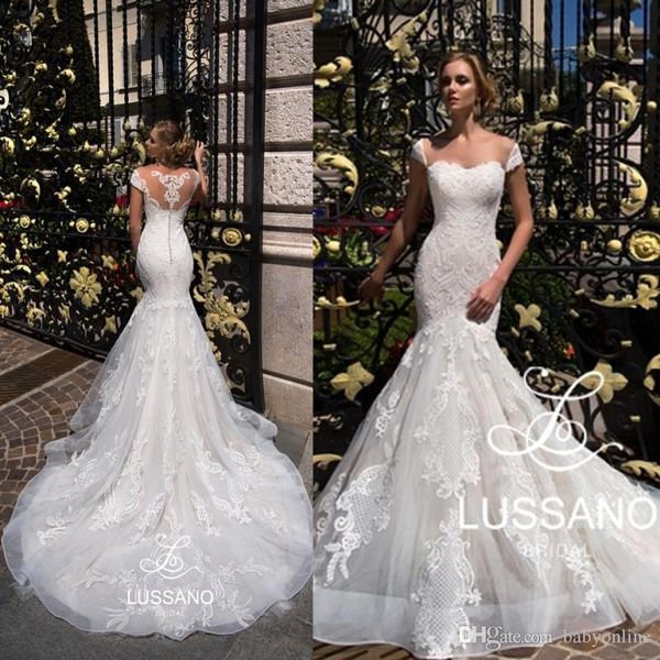 eleagnt lace appliqued wedding dress luxury sgeath spaghetti sheer back beach boho bridal gown custom made bc2115, White
eleagnt lace appliqued wedding dress luxury sgeath spaghetti sheer back beach boho bridal gown custom made bc2115, White