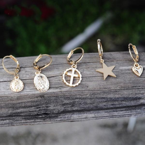 2020 new hoop earrings for women gold hoop earrings jewelry endless gift drop shipping earings fashion jewelry, Golden;silver
2020 new hoop earrings for women gold hoop earrings jewelry endless gift drop shipping earings fashion jewelry, Golden;silver