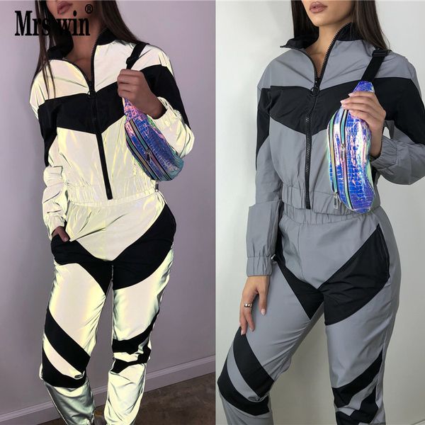 ladies set lapel zipper sportswear two piece jogging suit patchwork reflective sports suit casual street sports set, Black;blue
ladies set lapel zipper sportswear two piece jogging suit patchwork reflective sports suit casual street sports set, Black;blue