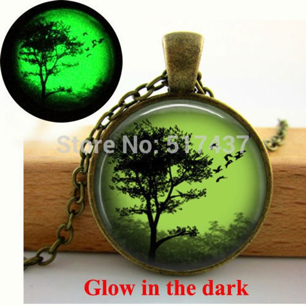 glow in the dark tree pendant necklace,green tree art p glass glowing jewelry tree necklace gift for girls, Silver
glow in the dark tree pendant necklace,green tree art p glass glowing jewelry tree necklace gift for girls, Silver